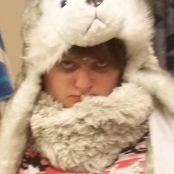 Meet your Posher, Amanda - Picture 8 of 16